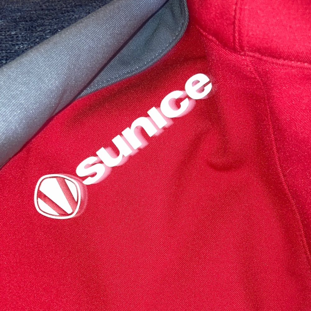 Sunice Red Performance Jacket - Picture 4 of 8
